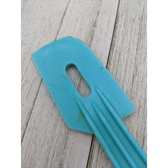 Nylon Scraper Spatula Batter Beater Cleaner Blue 9" Advertising - Picture 6 of 8
